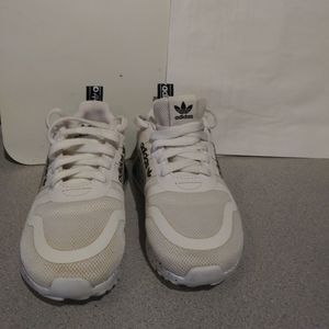 Boys used Adidas tennis shoes